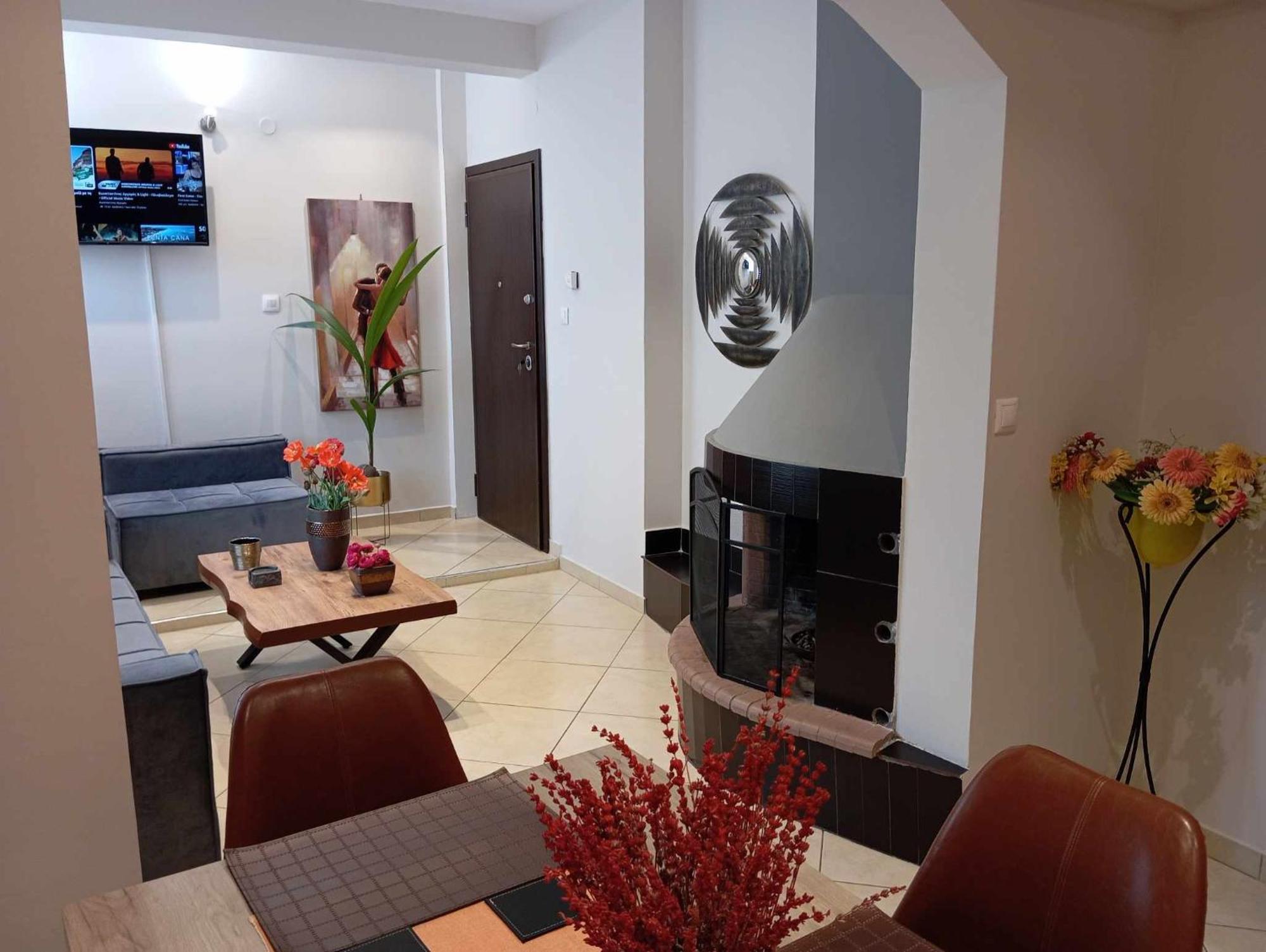 The Genius Apartment 3 Rooms, Α Floor 3 Υπνοδωμάτια, A Όροφος Athens Ngoại thất bức ảnh