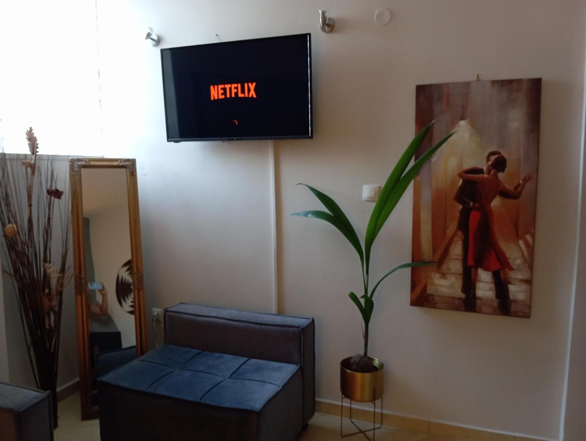 The Genius Apartment 3 Rooms, Α Floor 3 Υπνοδωμάτια, A Όροφος Athens Ngoại thất bức ảnh